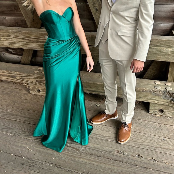 Sherri Hill strapless prom dress, green, 000, worn once.